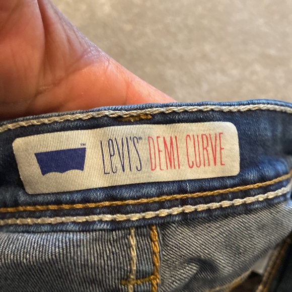 Levi’s Demi curve jeans - Picture 2 of 4